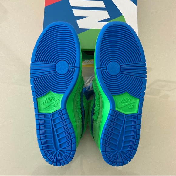 Nike Men’s SB Dunk Low - Grateful Dead Green - Picture 4 of 10